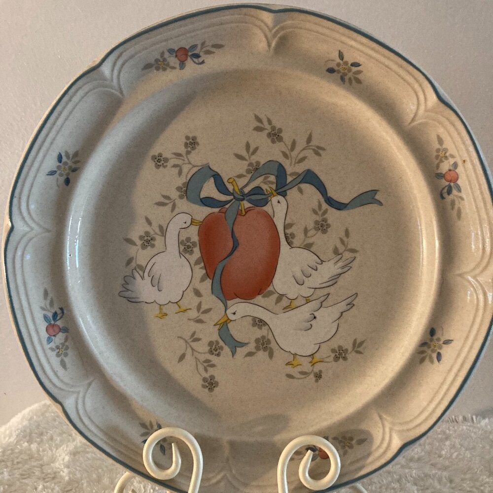 International Tableworks "Marmalade" 12" Chop Plate